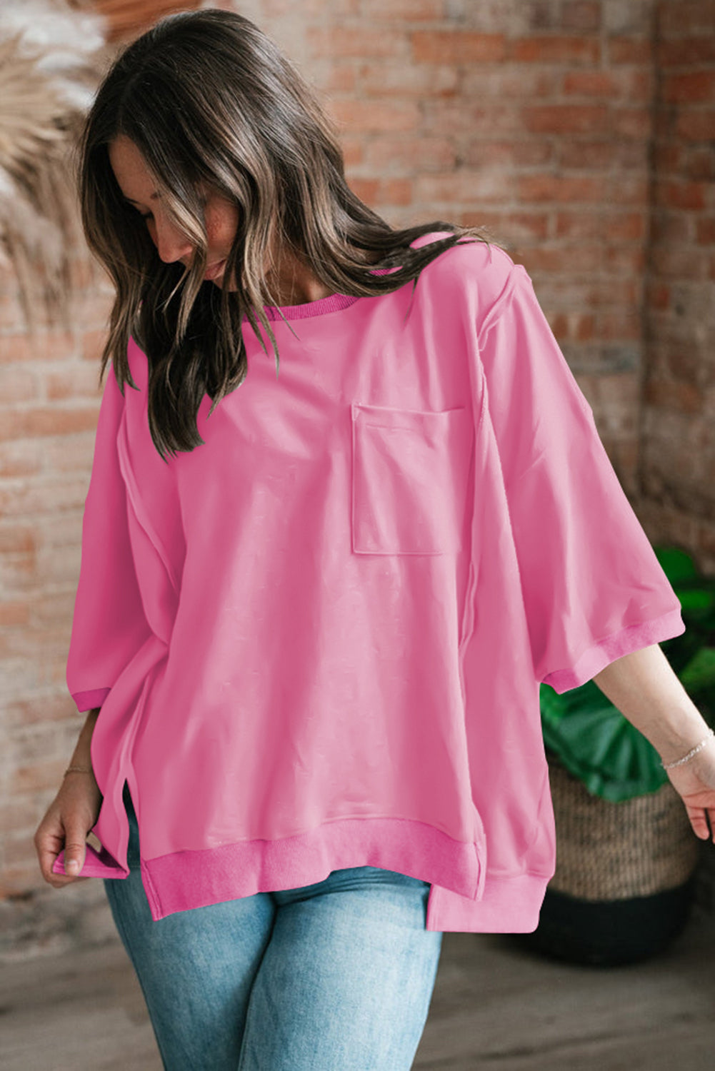 Bonbon Exposed Seam Pocket Side Split Loose T Shirt