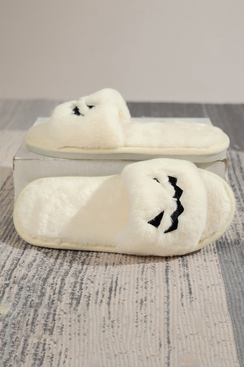 White Ghost Halloween Fluffy Slippers