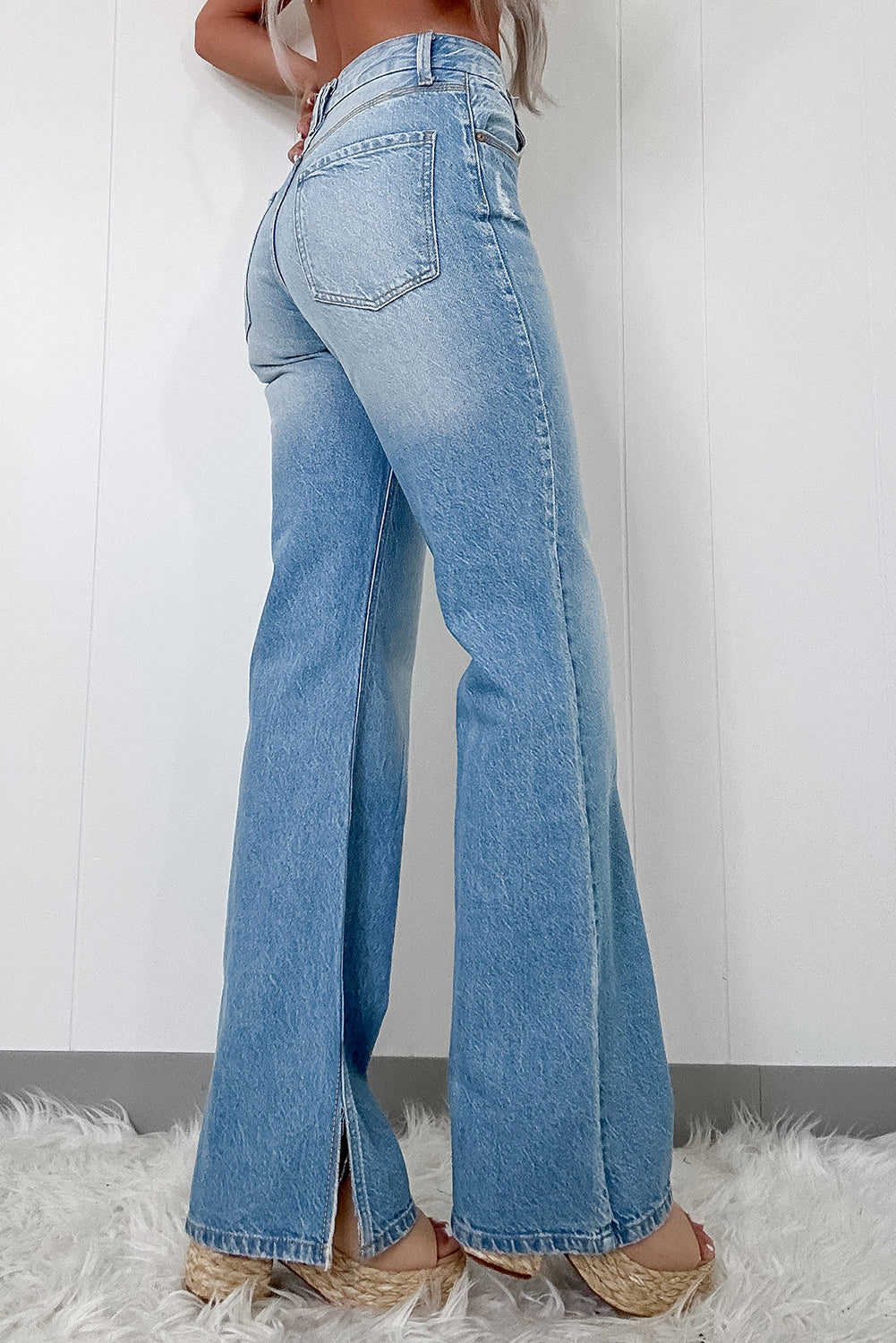 Myosotis Ripped High Rise Slit Jeans