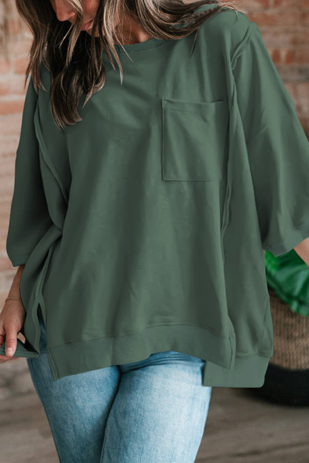 Bonbon Exposed Seam Pocket Side Split Loose T Shirt