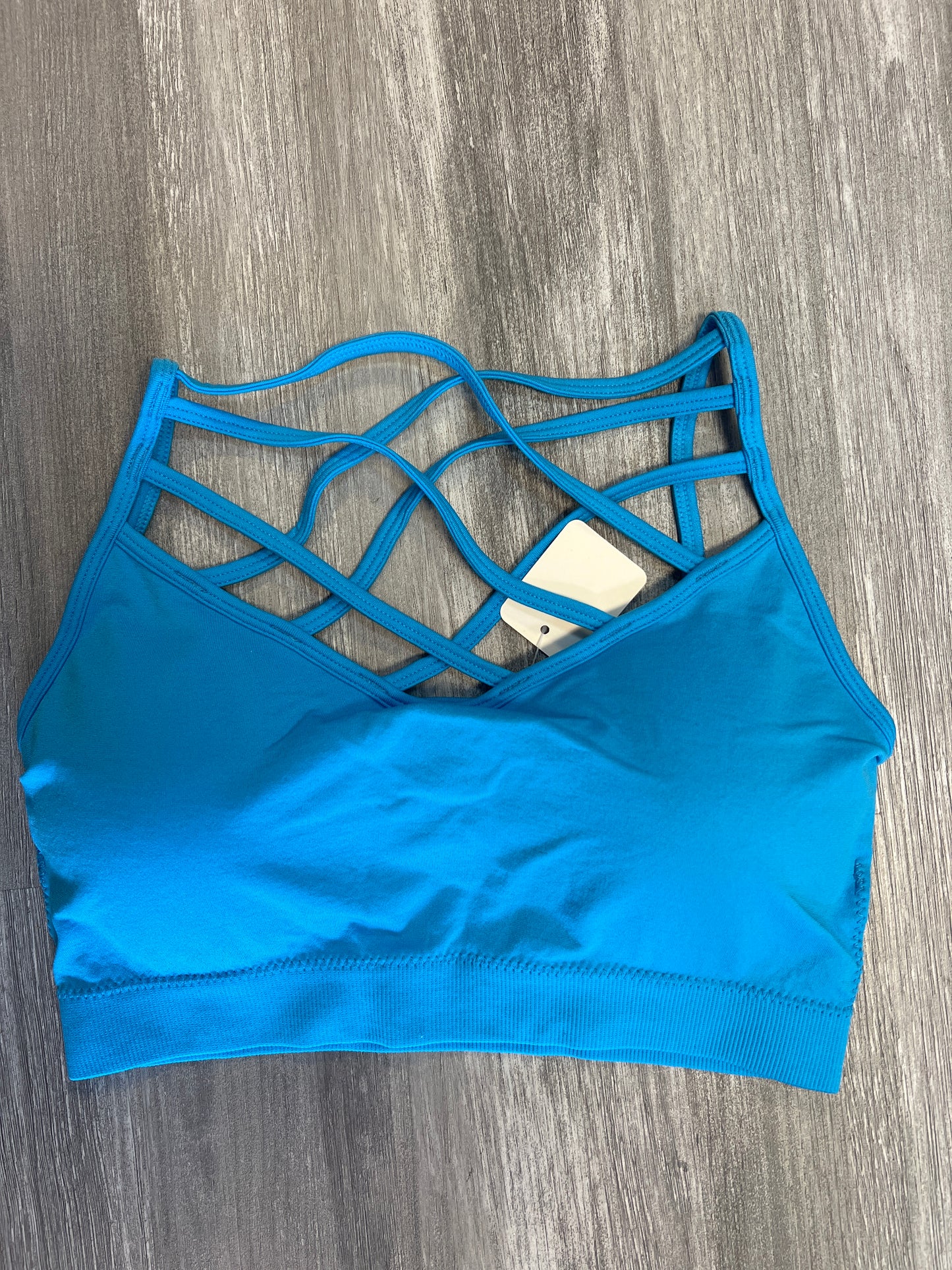 SEAMLESS TRIPLE CRISS-CROSS PADDED BRALETTE